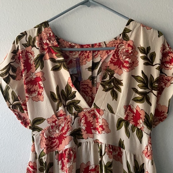 Urban Outfitters Floral Midi dress - Picture 5 of 7